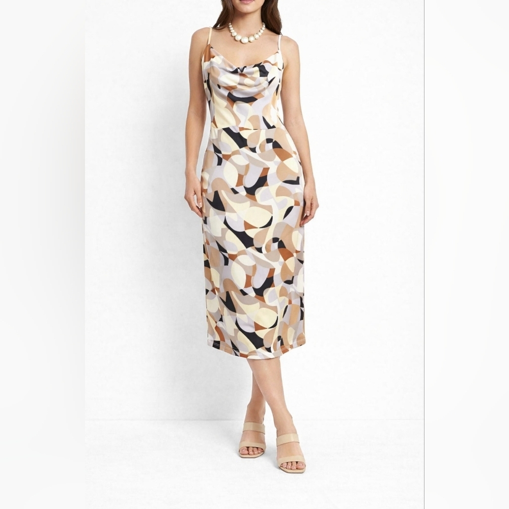 Forever 21 Women's Sleeveless Strap Multicolor Alluring Swoop Neckline Size L